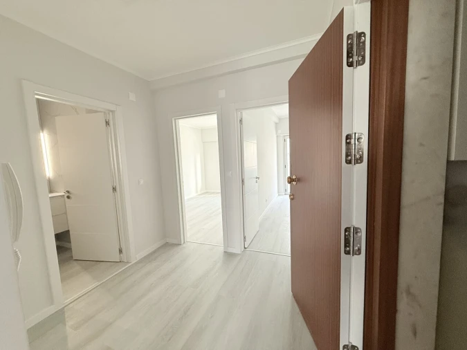 Apartamento T2 para Venda em Oeiras e São Julião da Barra, Paço de Arcos e Caxias Foto 4