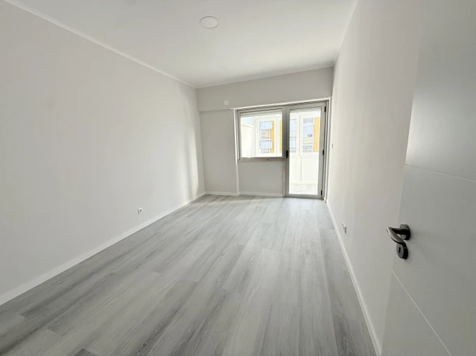 Apartamento T2 para Venda em Oeiras e São Julião da Barra, Paço de Arcos e Caxias Foto 8