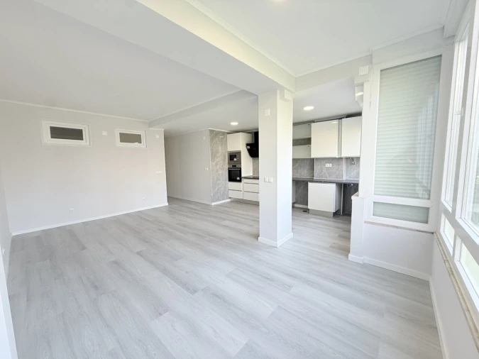 Apartamento T2 para Venda em Oeiras e São Julião da Barra, Paço de Arcos e Caxias Foto 17