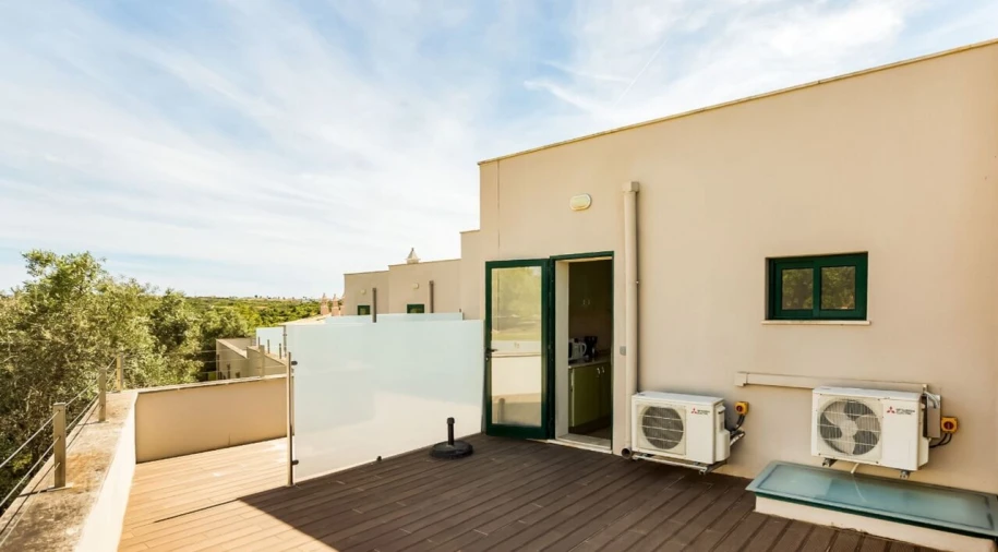 Apartamento T0 para Venda em Estômbar e Parchal Foto 12