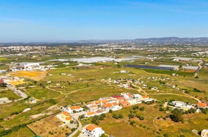 Terreno para Venda em Faro (Sé e São Pedro)
