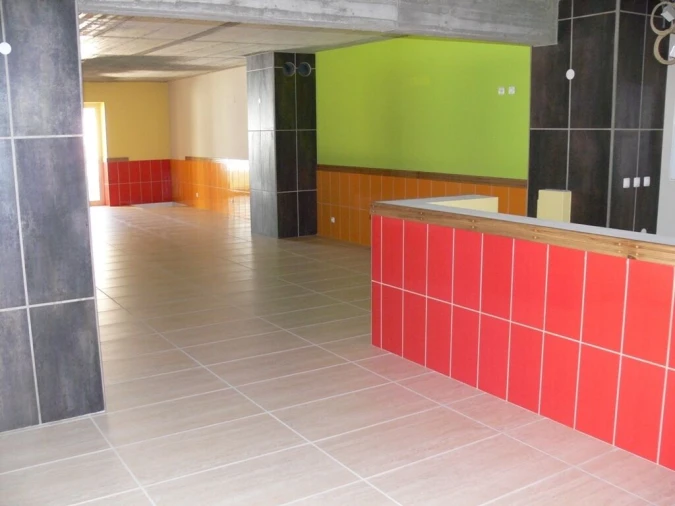 Loja para Venda em Ferragudo