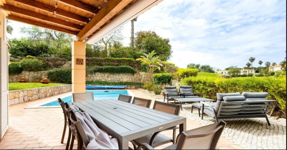 Moradia T4 para Venda em Lagoa e Carvoeiro Foto 3