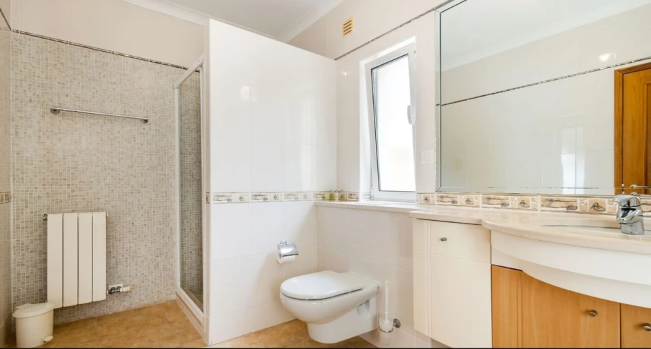 Moradia T4 para Venda em Lagoa e Carvoeiro Foto 19