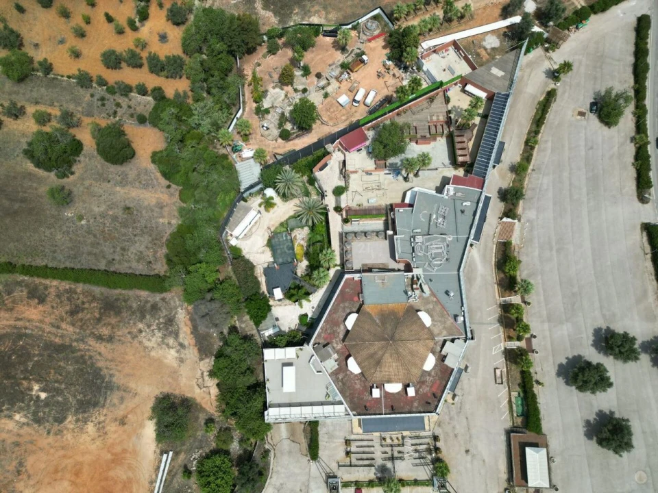 Loja para Venda em Quarteira Foto 5