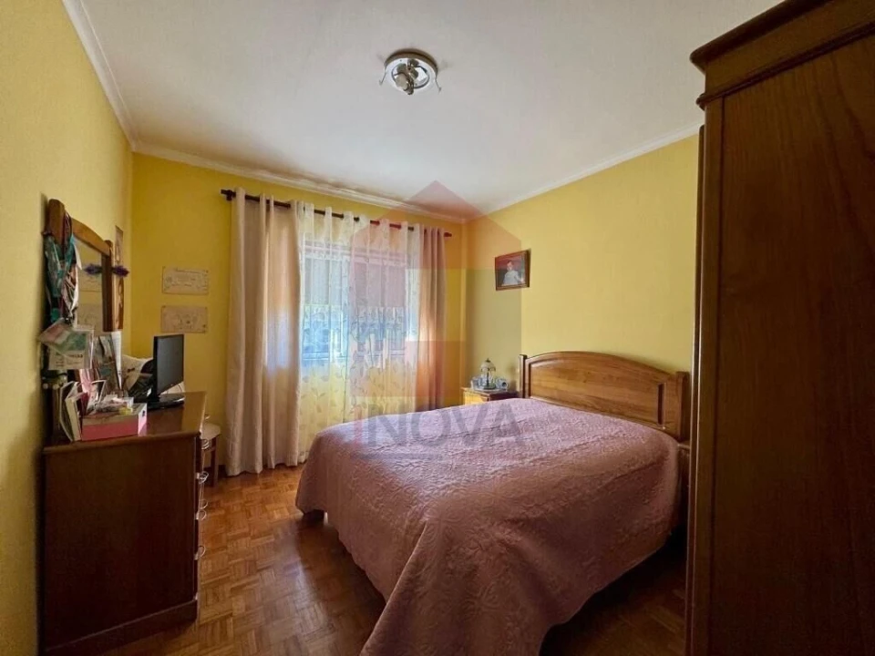 Moradia T3 para Venda em Pico de Regalados, Gondiães e Mós Foto 9