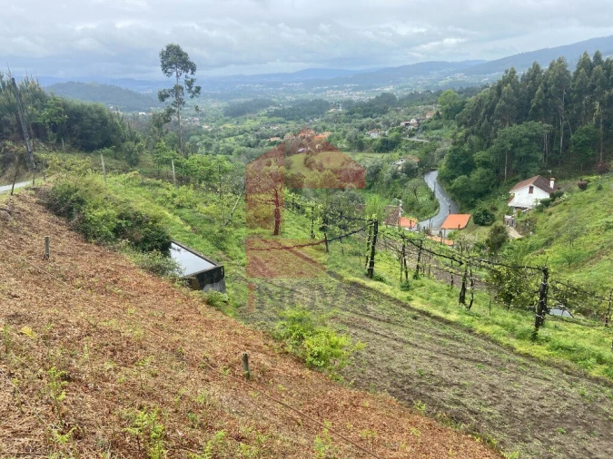 Terreno para Venda em Sande, Vilarinho, Barros e Gomide Foto 4