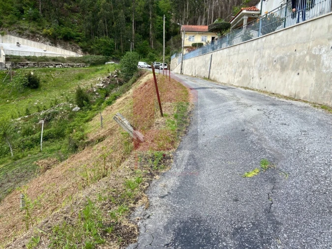 Terreno para Venda em Sande, Vilarinho, Barros e Gomide Foto 5