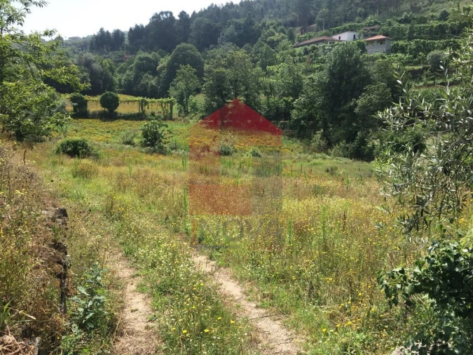 Terreno para Venda em Sande, Vilarinho, Barros e Gomide Foto 1