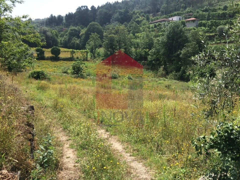 Terreno para Venda em Sande, Vilarinho, Barros e Gomide Foto 1