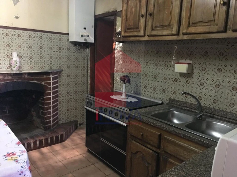 Moradia T3 para Venda em Valbom (São Pedro), Passô e Valbom (São Martinho) Foto 3