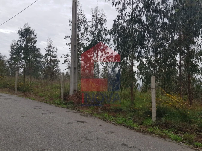 Terreno para Venda em Marrancos e Arcozelo Foto 2