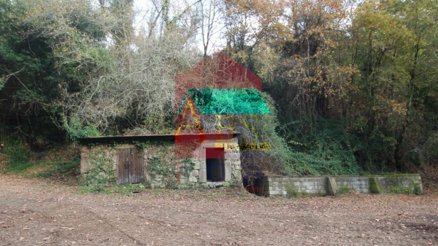 Terreno para Venda em Oriz (Santa Marinha) e Oriz (São Miguel)