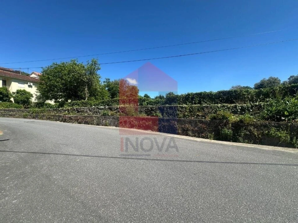 Terreno para Venda em Pico de Regalados, Gondiães e Mós Foto 24