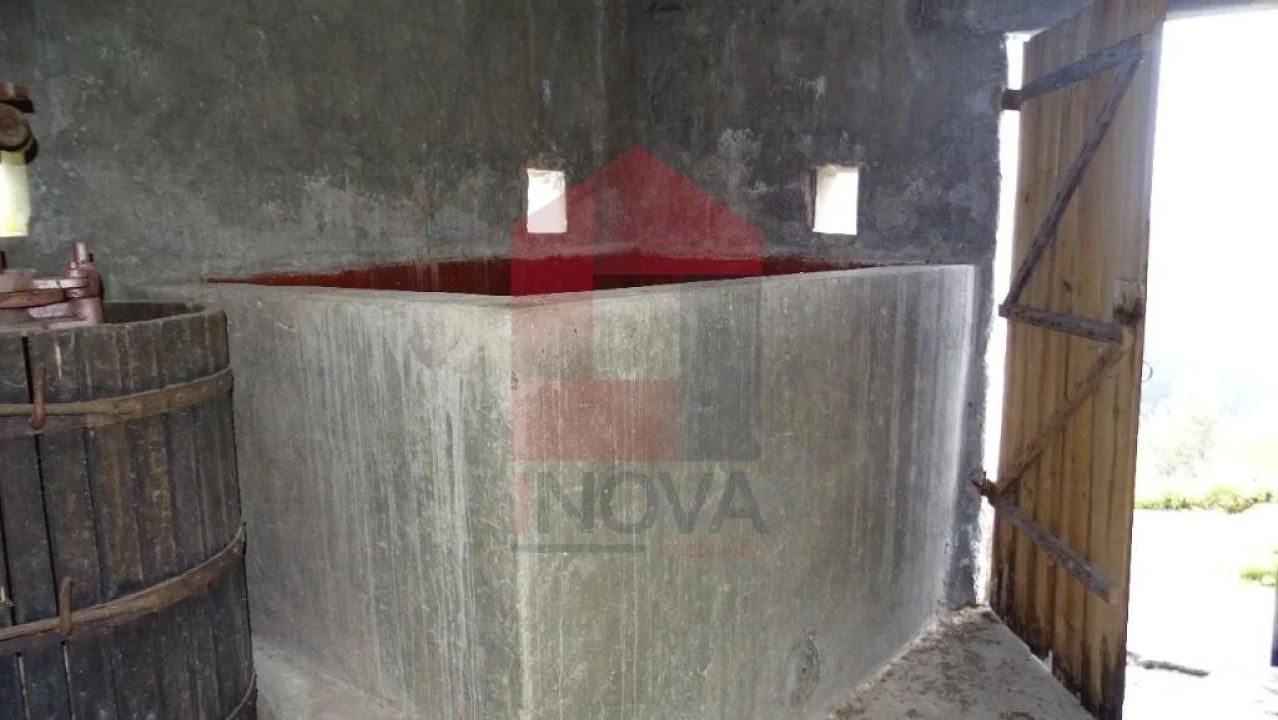 Moradia T1 para Venda em Sande, Vilarinho, Barros e Gomide Foto 17