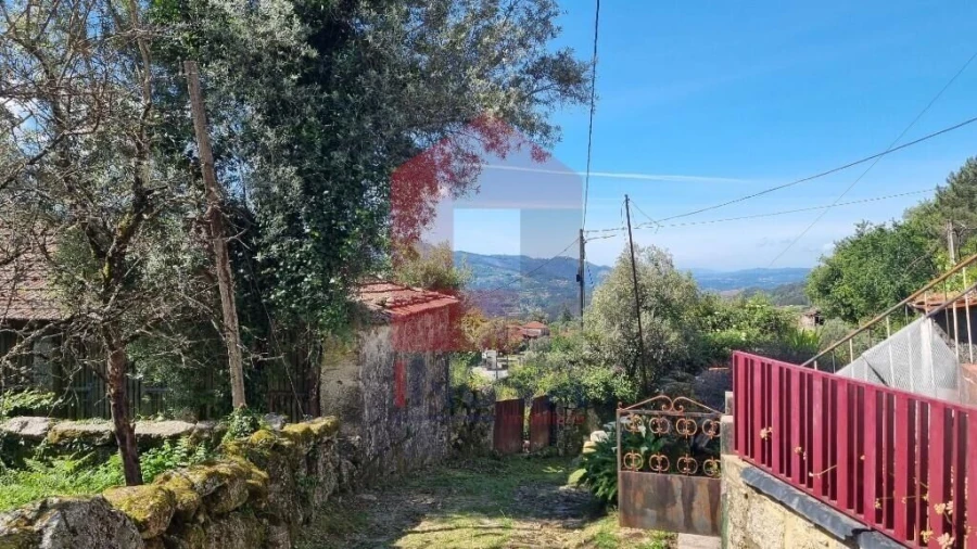 Moradia T1 para Venda em Cibões e Brufe Foto 32