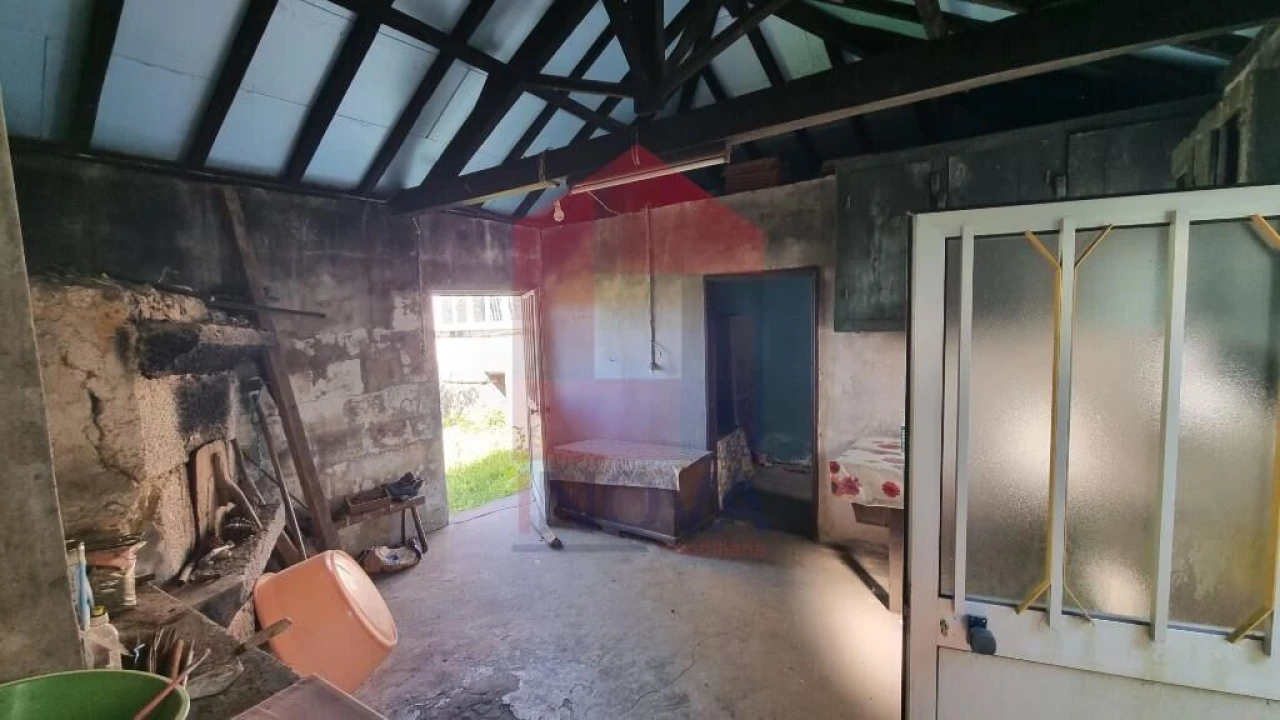 Moradia T1 para Venda em Cibões e Brufe Foto 11