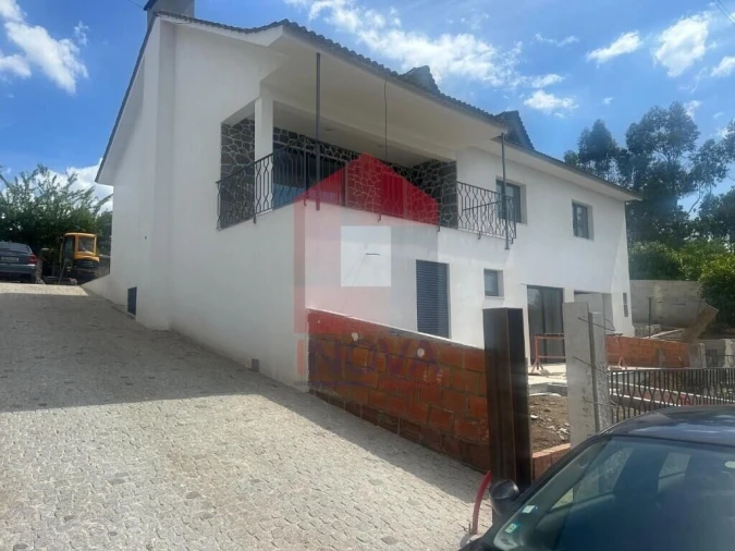 Moradia T5 para Venda em Marrancos e Arcozelo Foto 29