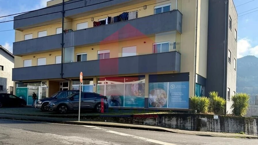Apartamento T3 para Venda em Caldelas, Sequeiros e Paranhos