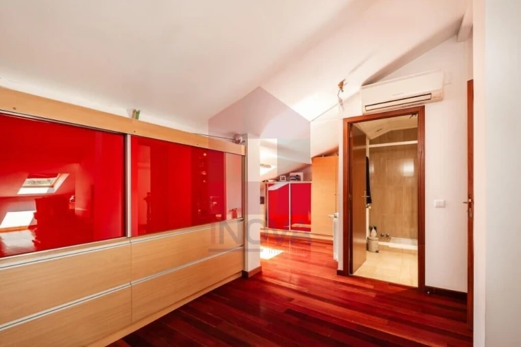 Moradia T4 para Venda em Pico de Regalados, Gondiães e Mós Foto 21