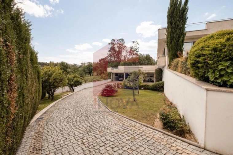 Moradia T4 para Venda em Pico de Regalados, Gondiães e Mós Foto 49