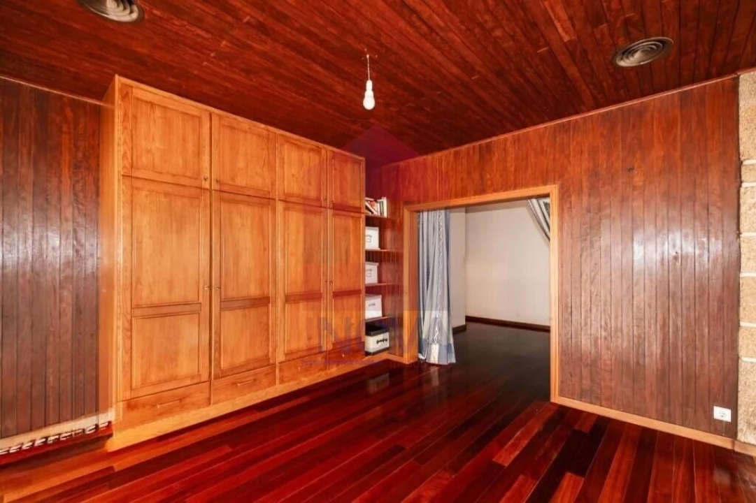 Moradia T4 para Venda em Pico de Regalados, Gondiães e Mós Foto 27