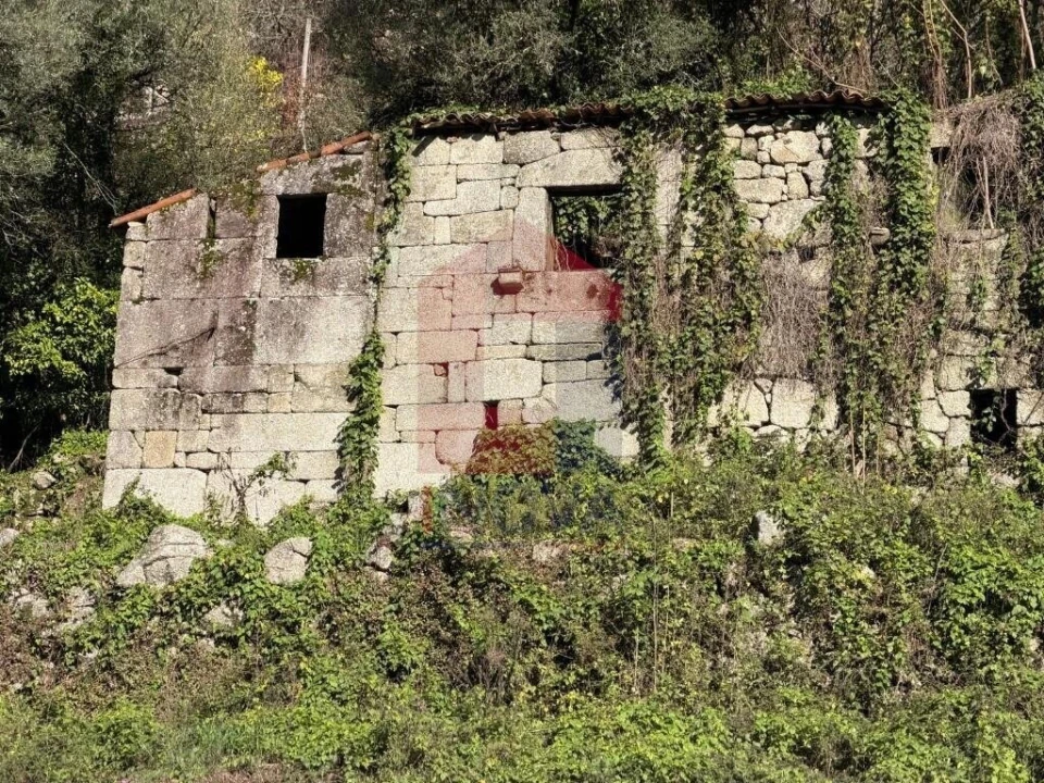 Moradia T3 para Venda em Sande, Vilarinho, Barros e Gomide Foto 1