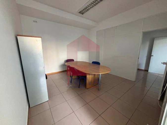 Loja para Venda em Ferreiros e Gondizalves Foto 2