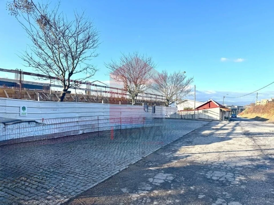 Apartamento T2 para Venda em Braga (Maximinos, Sé e Cividade) Foto 10