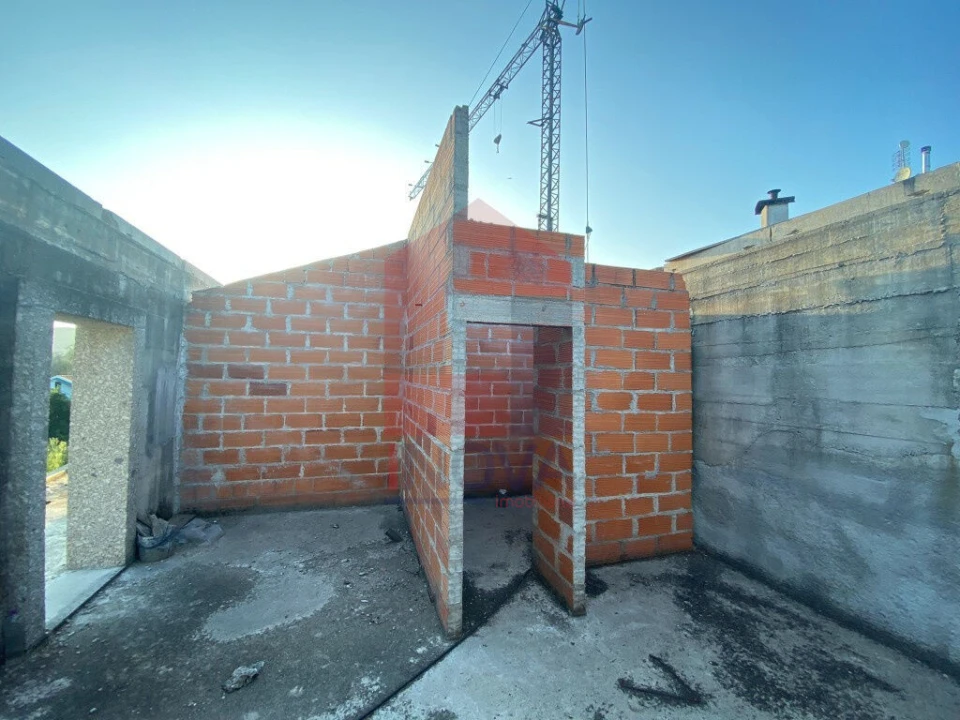 Moradia T4 para Venda em Sande, Vilarinho, Barros e Gomide Foto 6