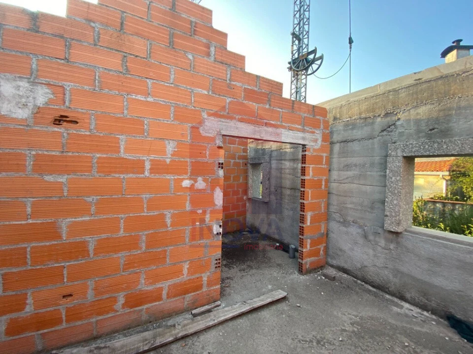 Moradia T4 para Venda em Sande, Vilarinho, Barros e Gomide Foto 8