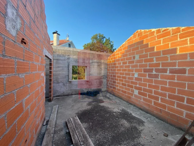 Moradia T4 para Venda em Sande, Vilarinho, Barros e Gomide Foto 7