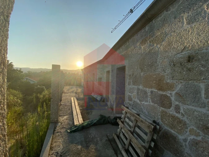 Moradia T4 para Venda em Sande, Vilarinho, Barros e Gomide Foto 23