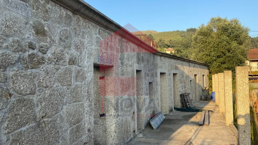 Moradia T4 para Venda em Sande, Vilarinho, Barros e Gomide