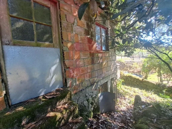 Moradia T0 para Venda em Oriz (Santa Marinha) e Oriz (São Miguel) Foto 3