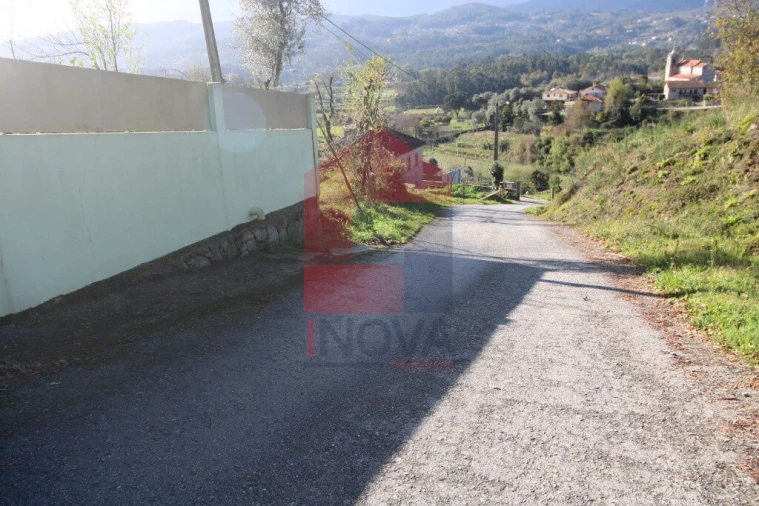Terreno para Venda em Sande, Vilarinho, Barros e Gomide Foto 9