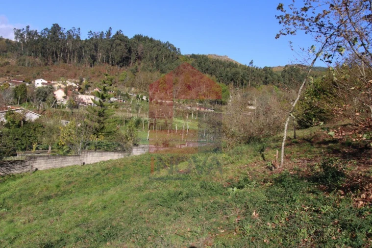 Terreno para Venda em Sande, Vilarinho, Barros e Gomide Foto 26