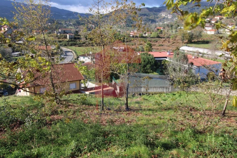 Terreno para Venda em Sande, Vilarinho, Barros e Gomide Foto 22