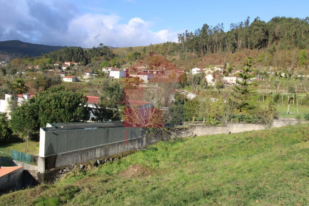 Terreno para Venda em Sande, Vilarinho, Barros e Gomide Foto 25