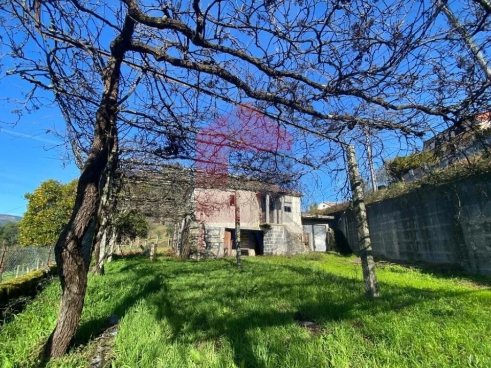 Moradia T3 para Venda em Sande, Vilarinho, Barros e Gomide Foto 31