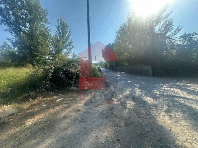 Terreno para Venda em Merelim (São Paio), Panoias e Parada de Tibães Foto 13