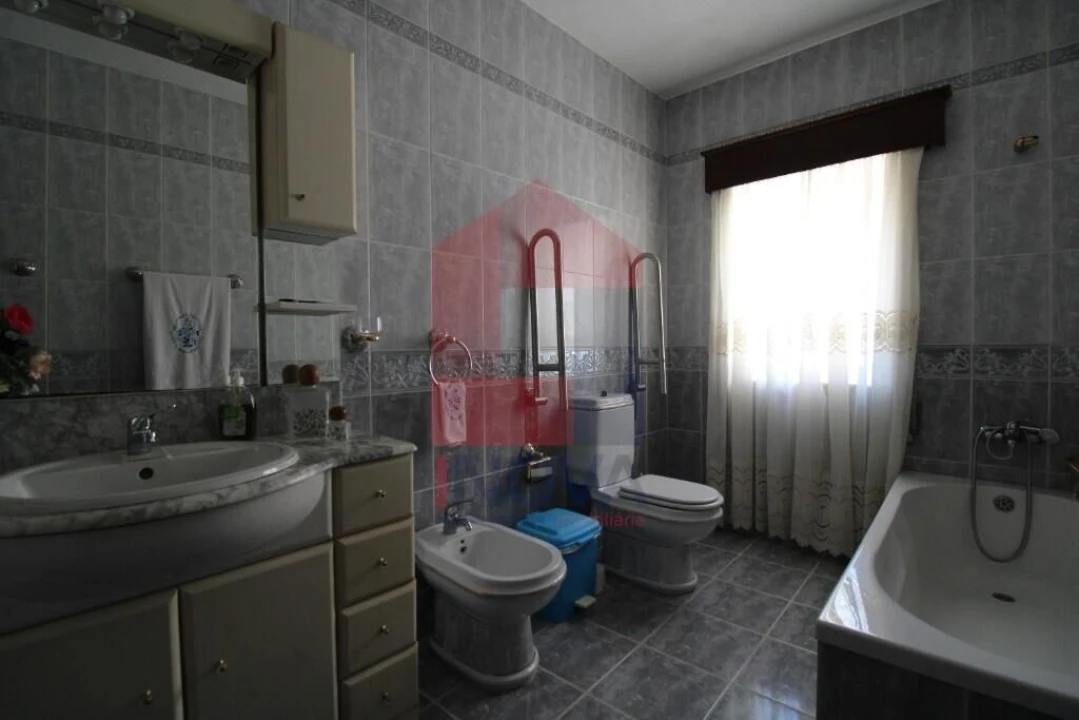 Moradia T3 para Venda em Escariz (São Mamede) e Escariz (São Martinho) Foto 15