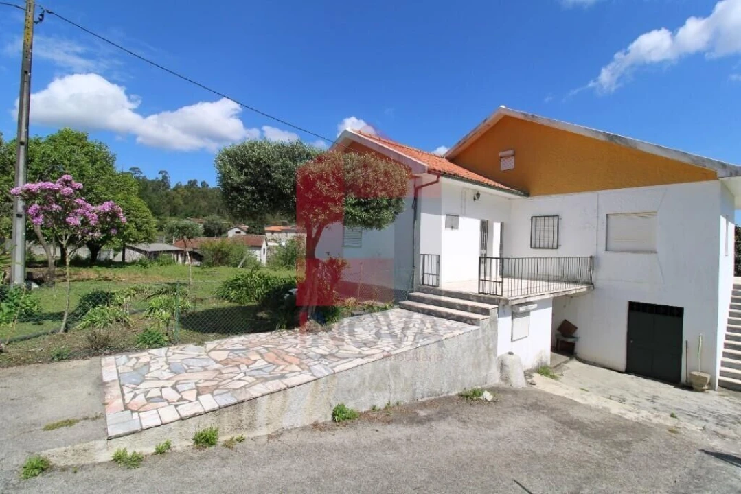 Moradia T3 para Venda em Escariz (São Mamede) e Escariz (São Martinho) Foto 68