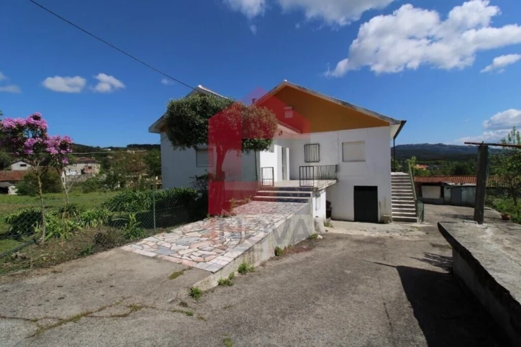Moradia T3 para Venda em Escariz (São Mamede) e Escariz (São Martinho) Foto 26