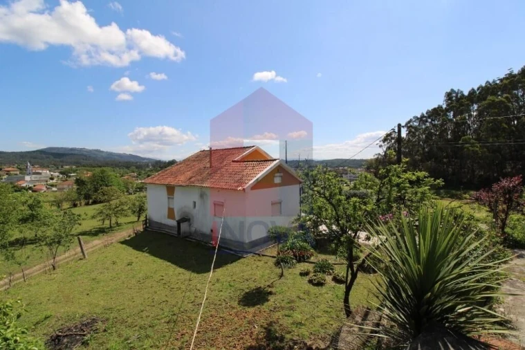 Moradia T3 para Venda em Escariz (São Mamede) e Escariz (São Martinho) Foto 31