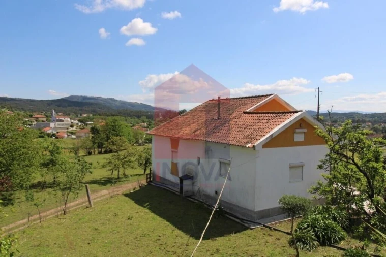 Moradia T3 para Venda em Escariz (São Mamede) e Escariz (São Martinho) Foto 33