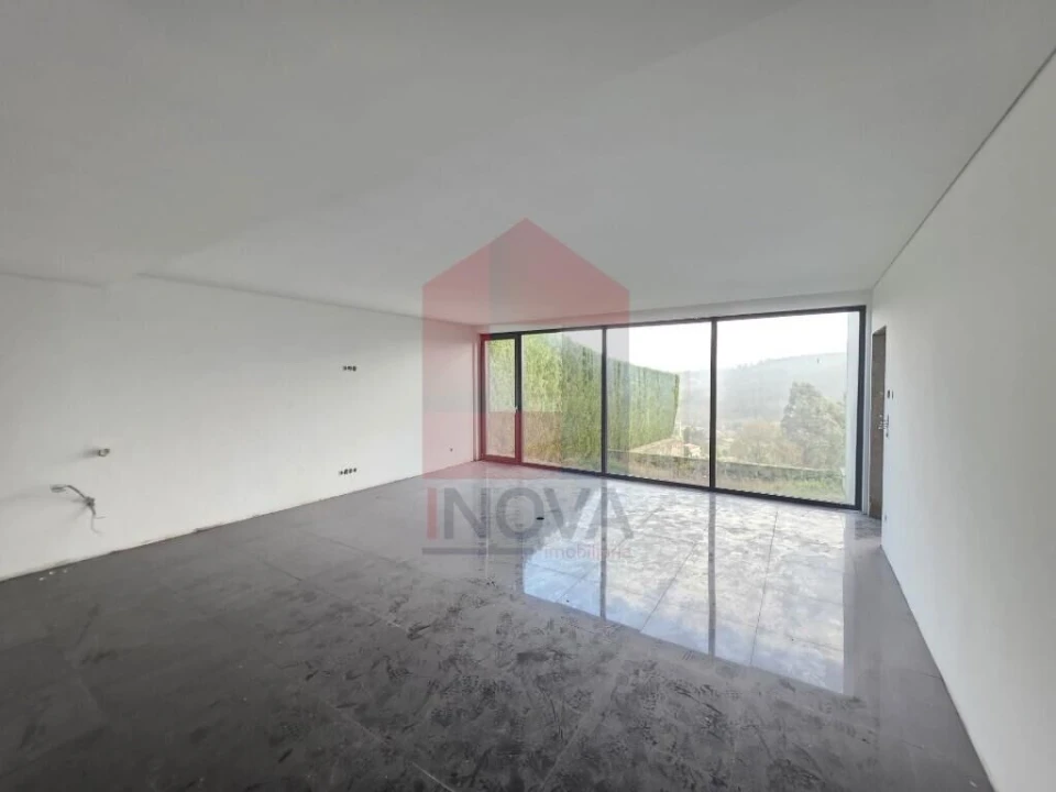 Moradia T3 para Venda em Carreiras (São Miguel) e Carreiras (Santiago) Foto 6