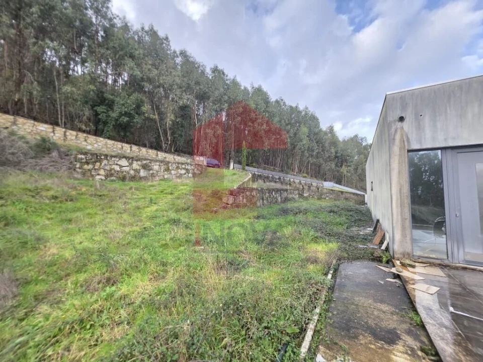 Moradia T3 para Venda em Carreiras (São Miguel) e Carreiras (Santiago) Foto 28