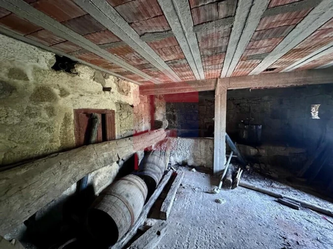 Moradia T4 para Venda em Chorense e Monte Foto 17