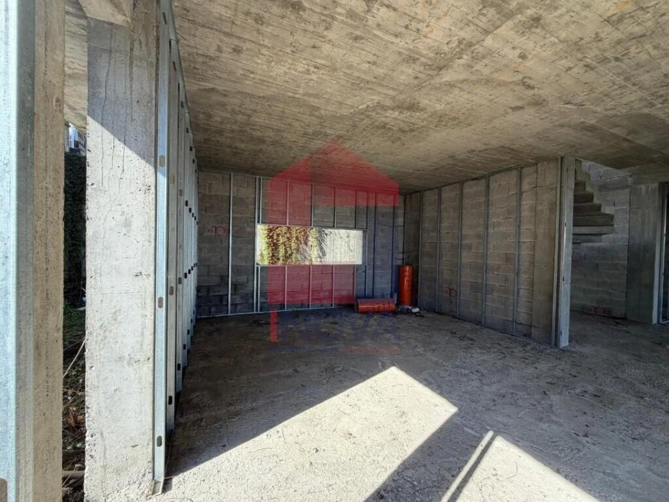 Moradia T4 para Venda em Esqueiros, Nevogilde e Travassós Foto 34